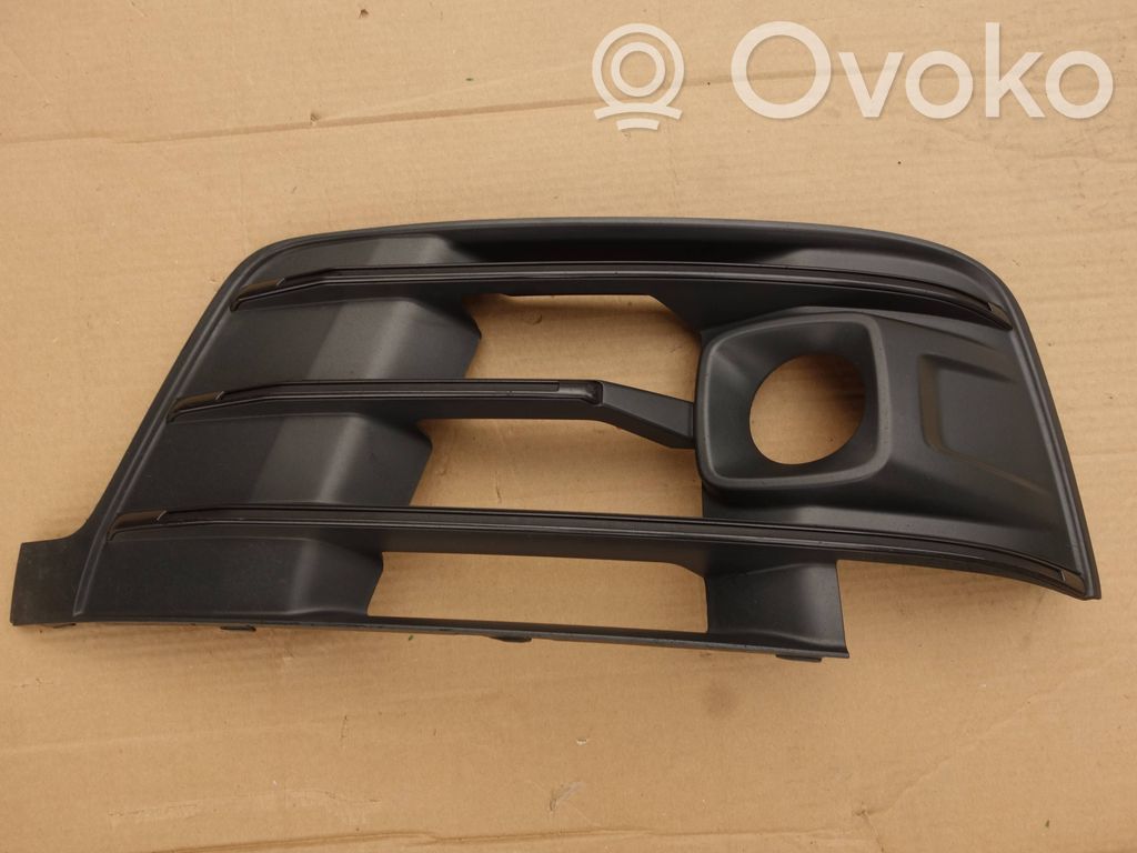 Audi Q7 4M Front bumper lower grill 