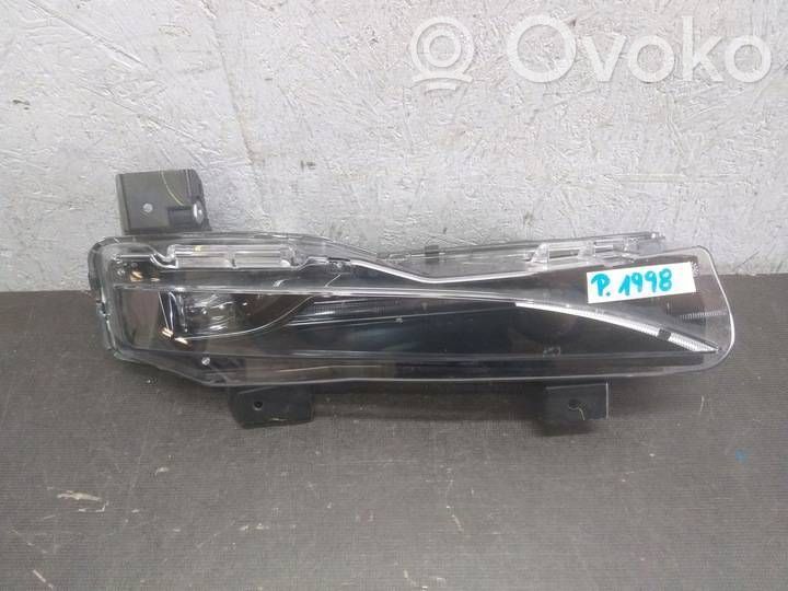 Tesla Model S Światło przeciwmgłowe przednie 