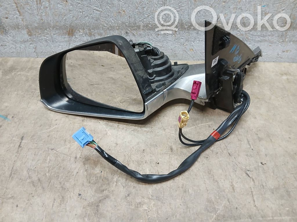 Front door electric wing mirror