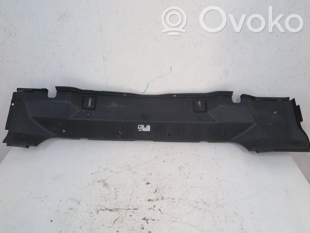 Other trunk/boot trim element   8193800