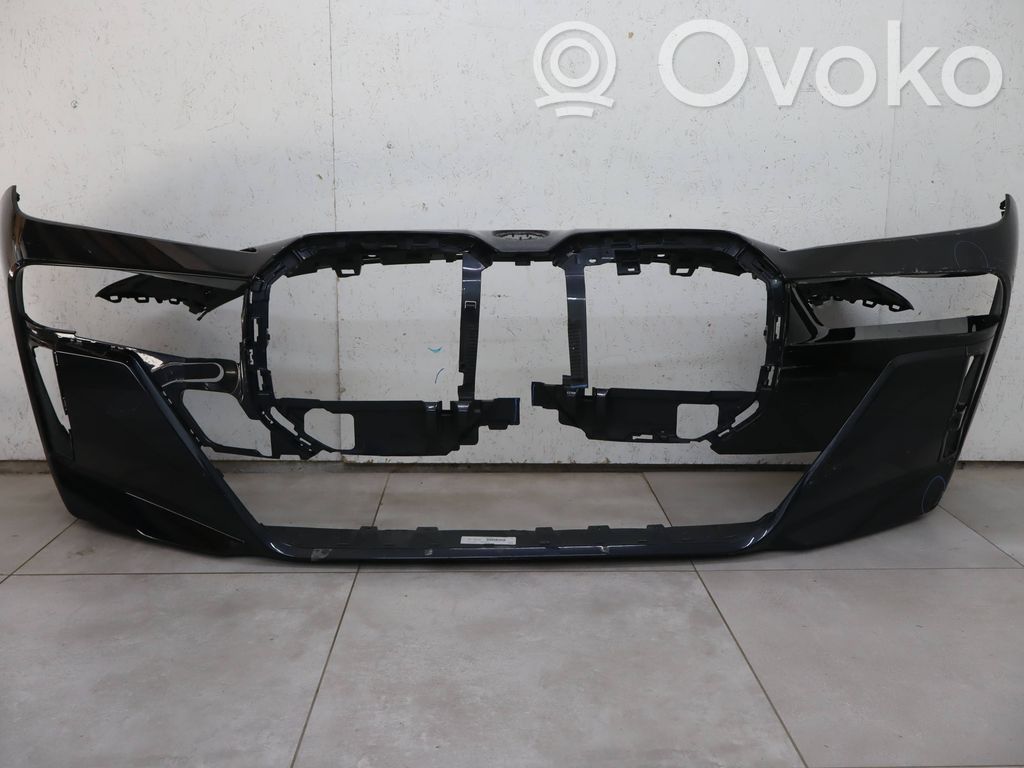 BMW 7 G70 Parachoques delantero 