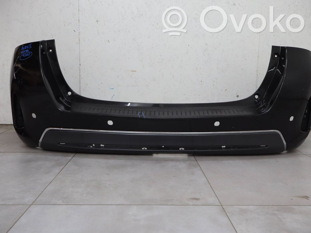 Toyota Auris E180 Pare-chocs 