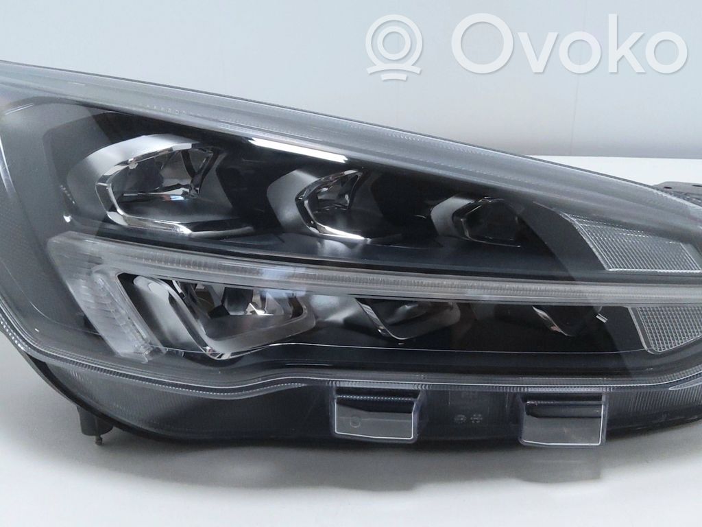 Ford Focus Headlight/headlamp 