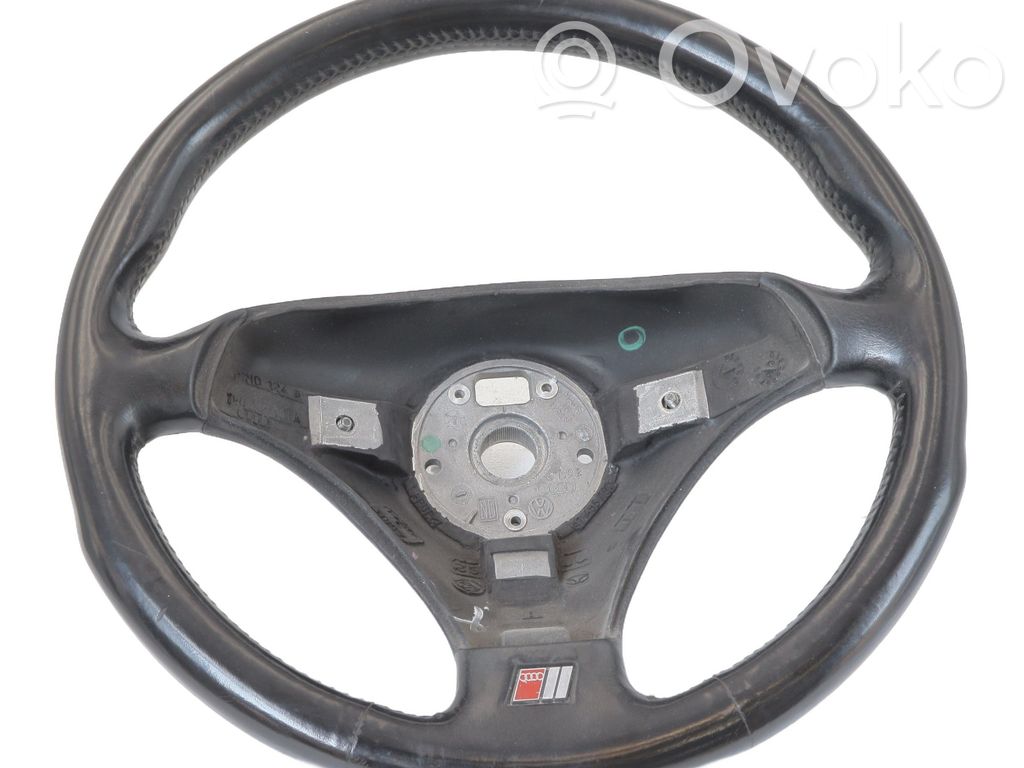 Audi TT Mk1 Ohjauspyörä 