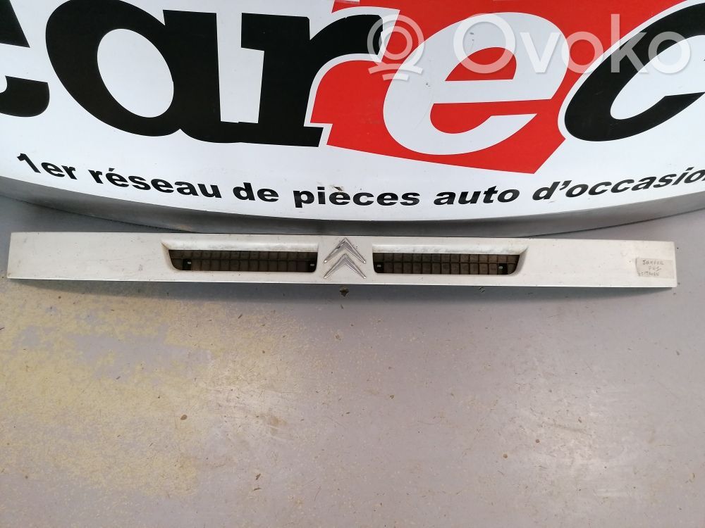 Citroen Jumper Maskownica / Grill / Atrapa górna chłodnicy 
