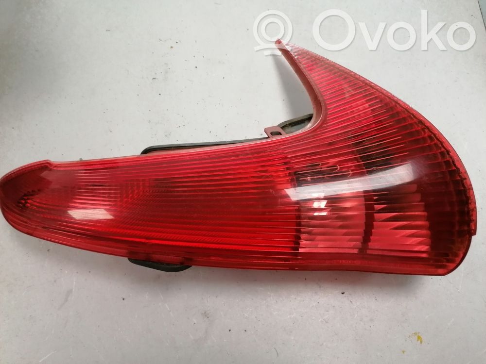 Peugeot 206 Lampa tylna 