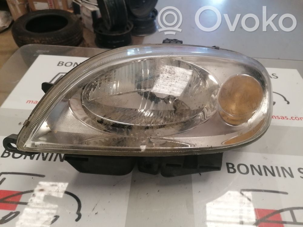 Citroen Saxo Faro/fanale 