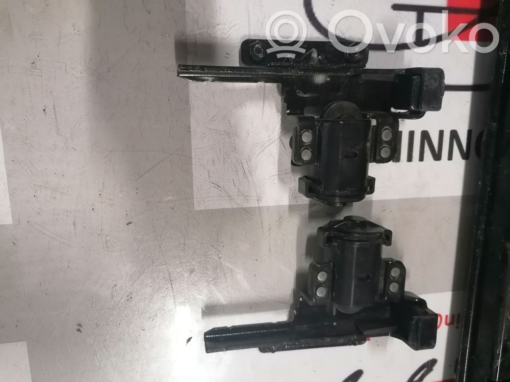 Ford B-MAX Loading door upper hinge 