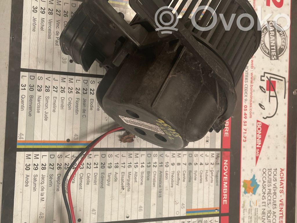 Renault Clio II Ventola riscaldamento/ventilatore abitacolo 