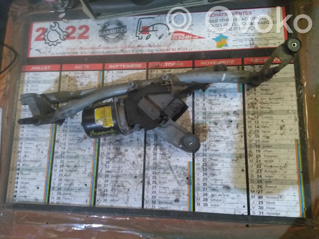 Renault Megane II Silniczek wycieraczek szyby przedniej / czołowej 