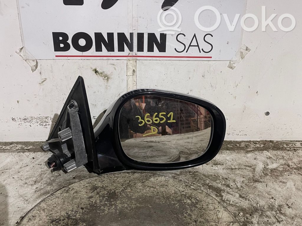 BMW 1 E81 E87 Front door electric wing mirror 