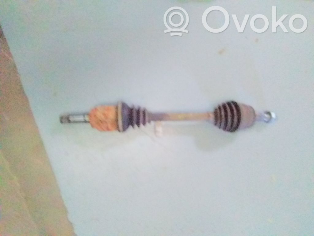Fiat Punto (176) Półoś przednia 