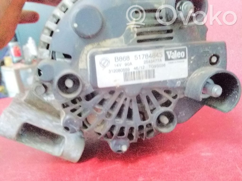 Fiat Punto (176) Alternator 