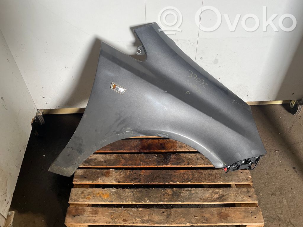 Opel Corsa D Aripă 