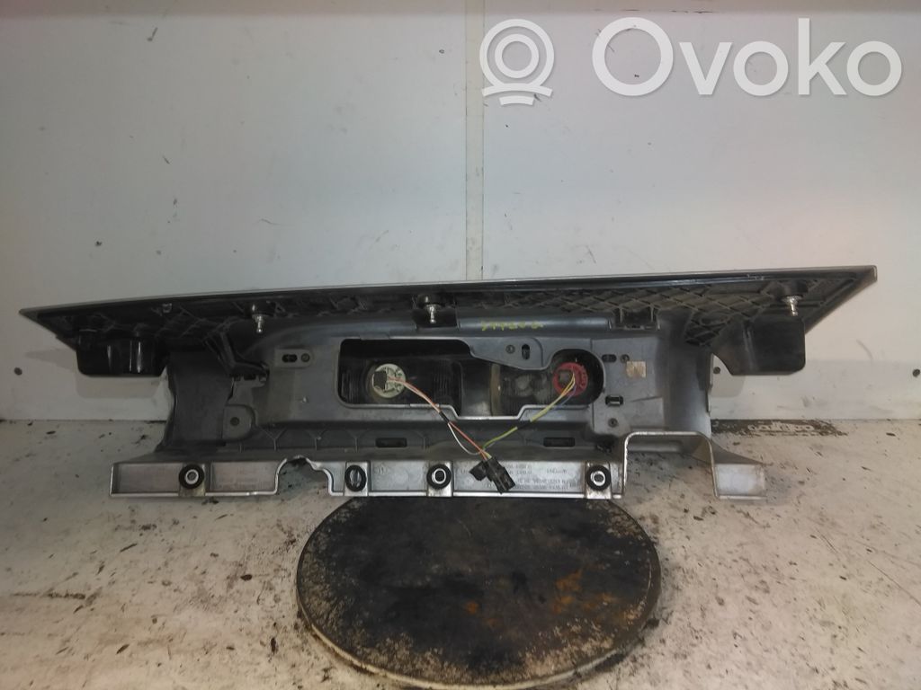 Fiat Talento Lampă spate în caroserie 