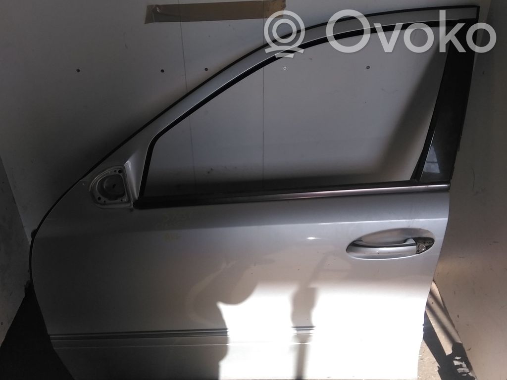 Mercedes-Benz E AMG W210 Puerta delantera 