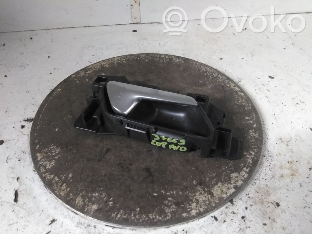 Peugeot 208 II Klamka wewnętrzna drzwi przednich 