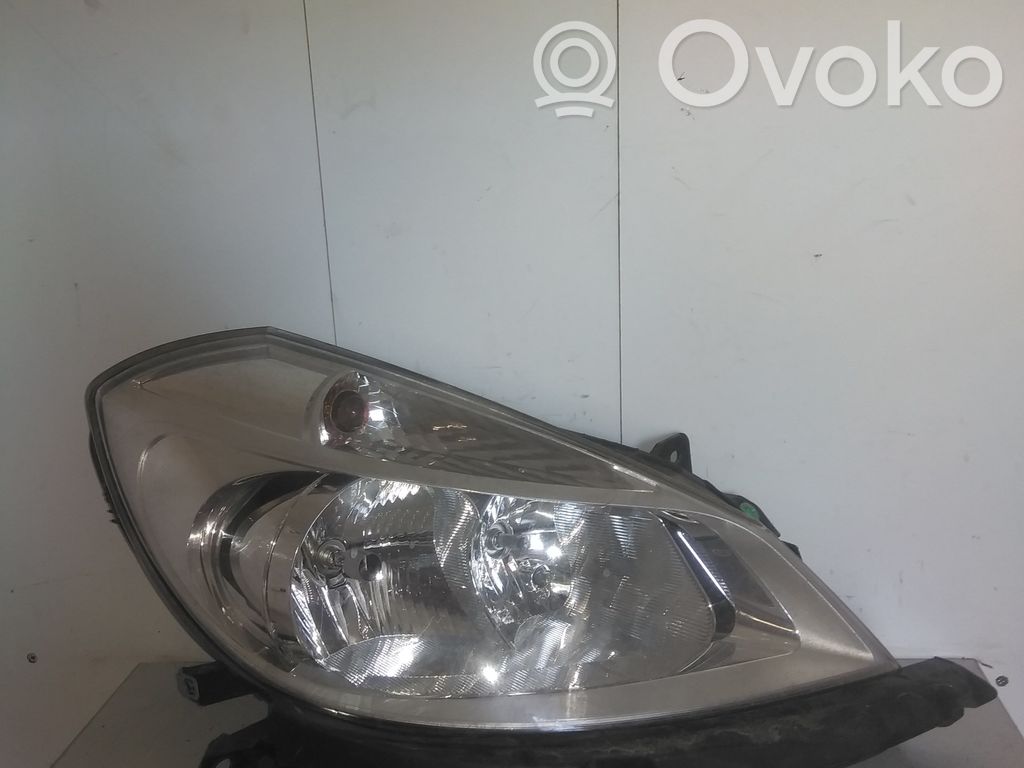 Renault Clio III Scheinwerfer 