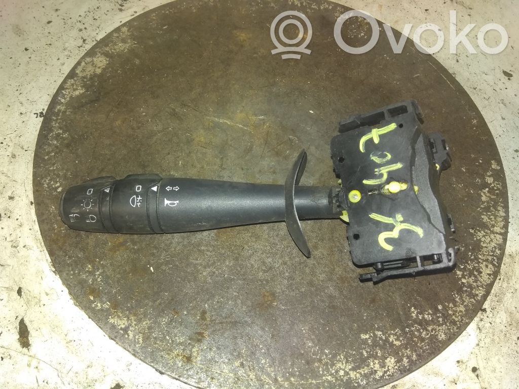 Renault Master II Indicator stalk 