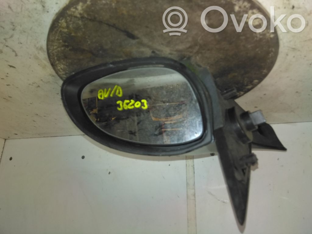 Opel Vectra B Elektryczne lusterko boczne drzwi przednich 