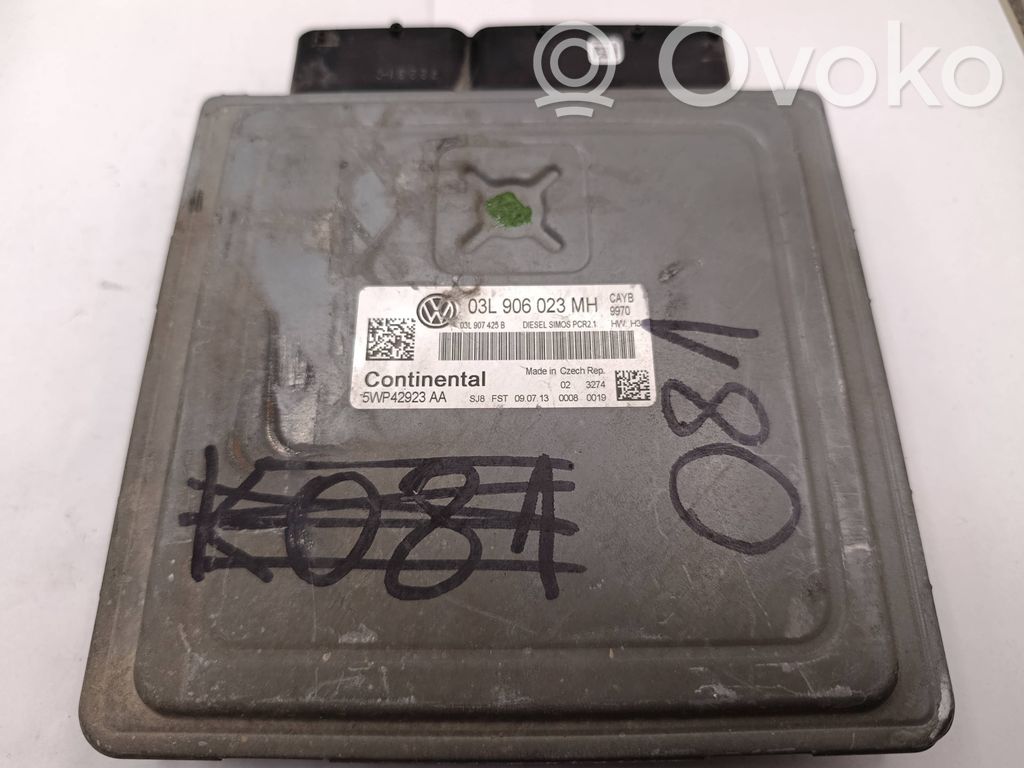 Volkswagen Polo V 6R Sterownik / Moduł ECU 