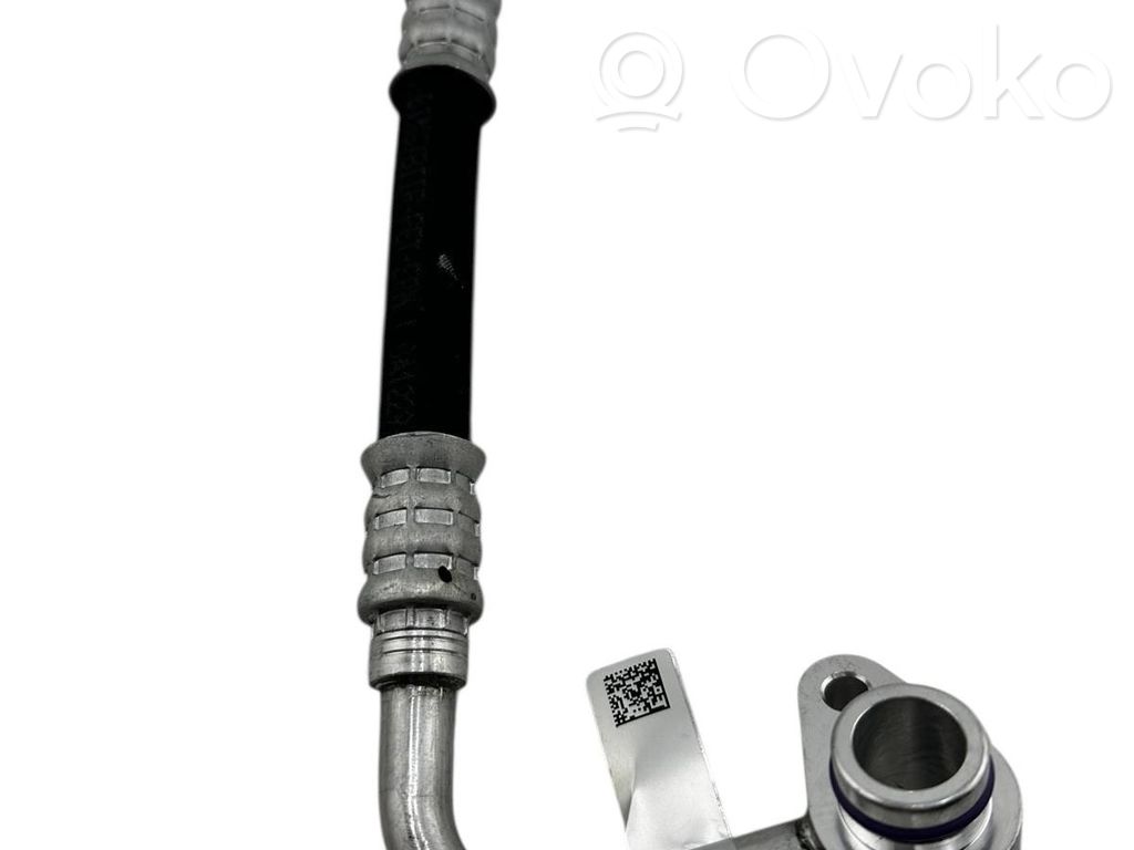 Ilmastointilaitteen putki (A/C)   85E816706D