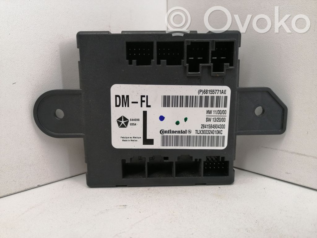 Unité de commande module de porte   68155771AE,P68155771AE