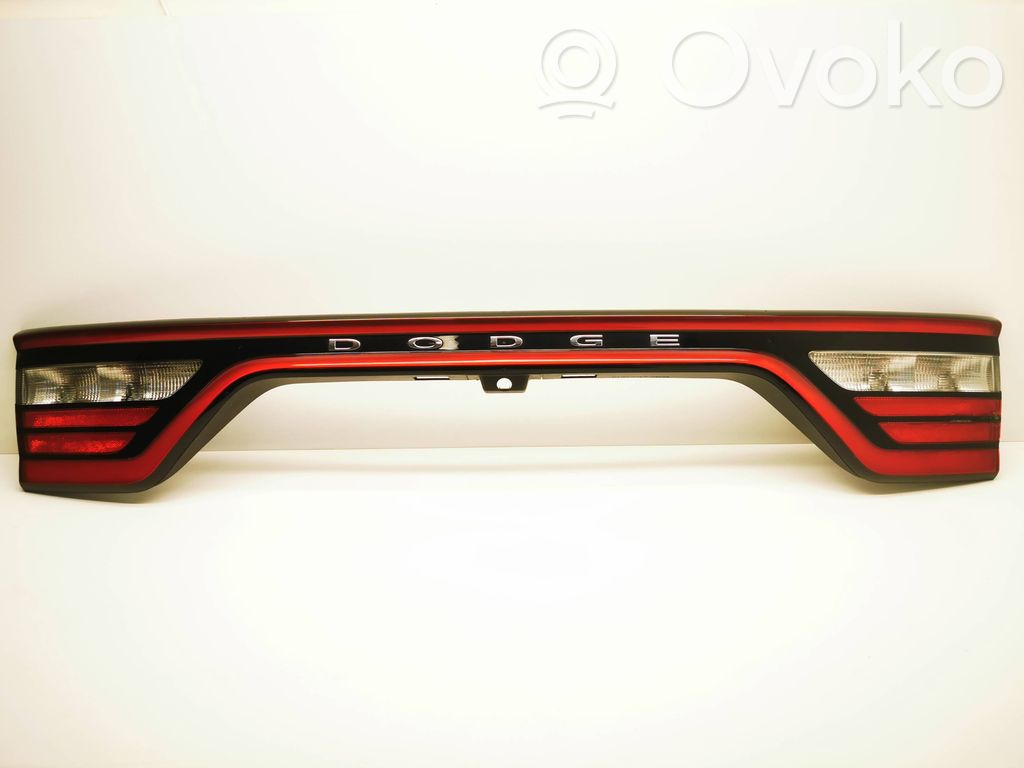 Dodge Durango Aizmugurējais lukturis pārsegā 