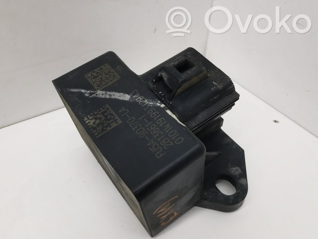 Ford Explorer VI Fuel pump relay 