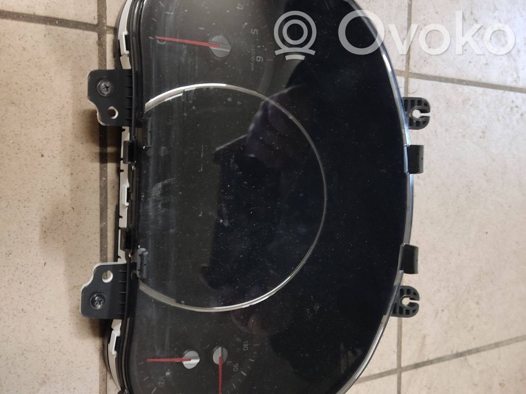 KIA Sorento Geschwindigkeitsmesser Cockpit 