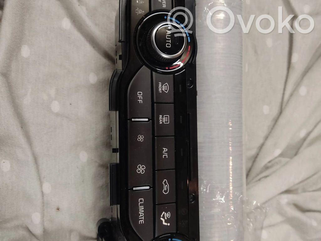 KIA Niro Climate control unit 