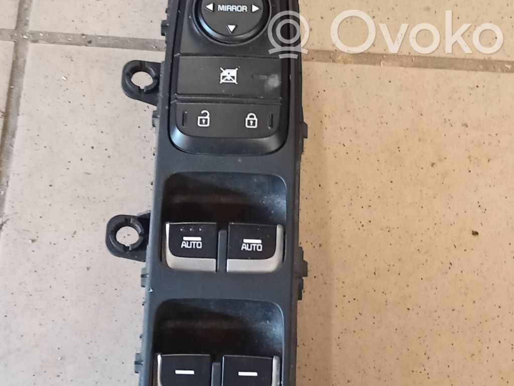 KIA Niro Electric window control switch 