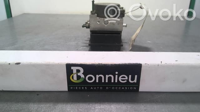 Dacia Duster ABS bloks 