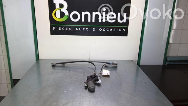 Front door window regulator motor