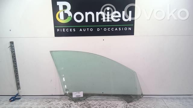 Smart ForFour I Front door window glass four-door 