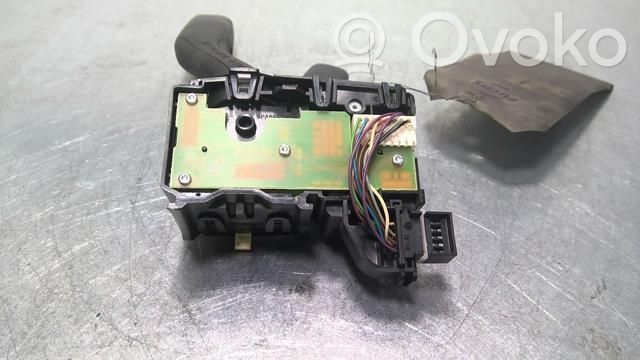 Audi A3 S3 8P Palanca de intermitentes 