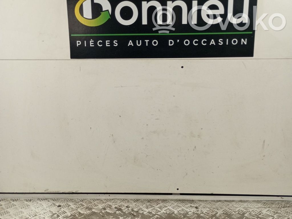 BMW 1 E82 E88 Galinis pusašis 