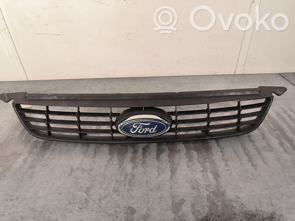 Ford Focus Front grill 