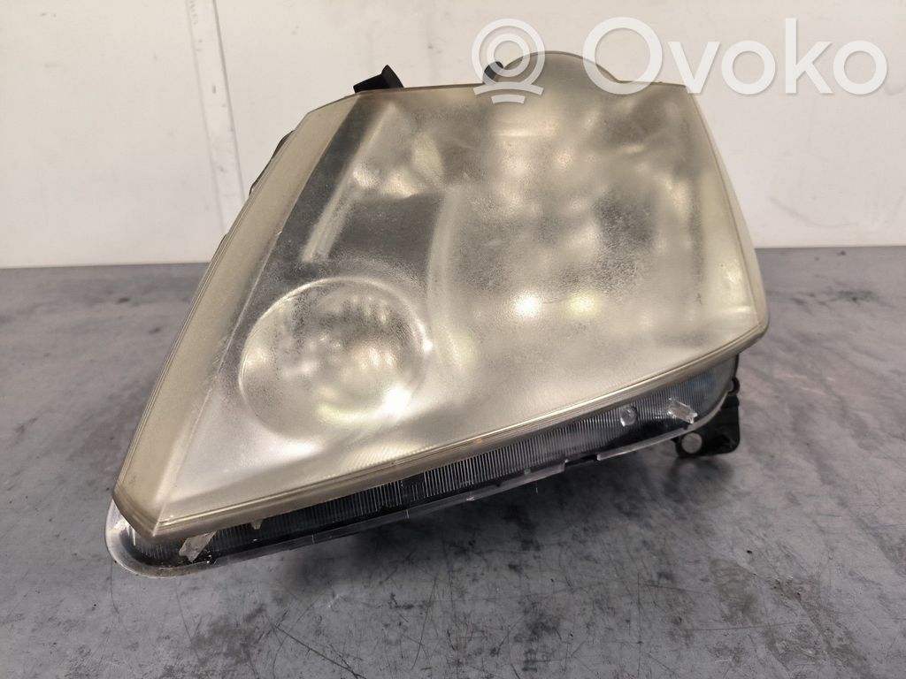Renault Modus Headlight/headlamp 