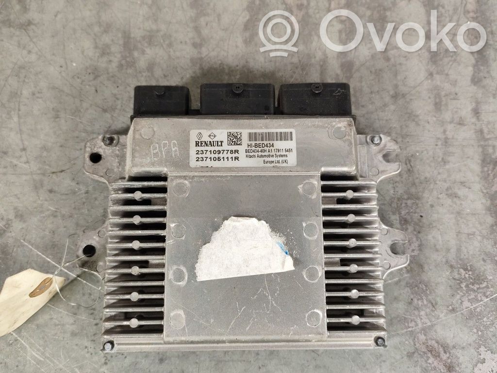Renault Megane IV Engine control unit/module 