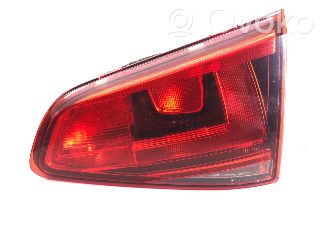 Volkswagen Golf VII Lampy tylnej klapy bagażnika 
