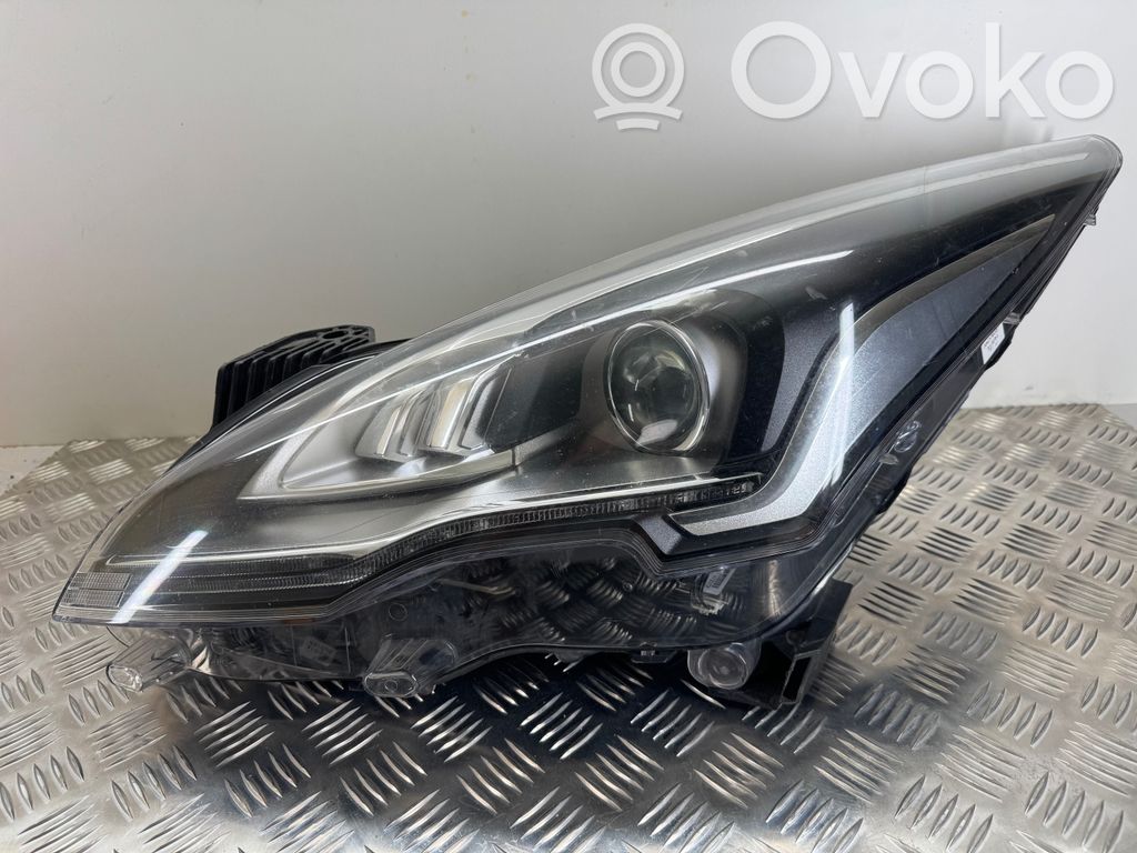 Peugeot 5008 Scheinwerfer 