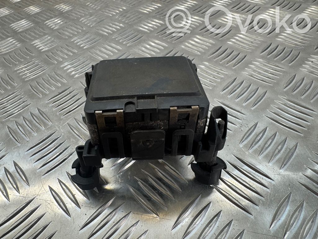 Volkswagen Golf VII Sensor de radar Distronic 