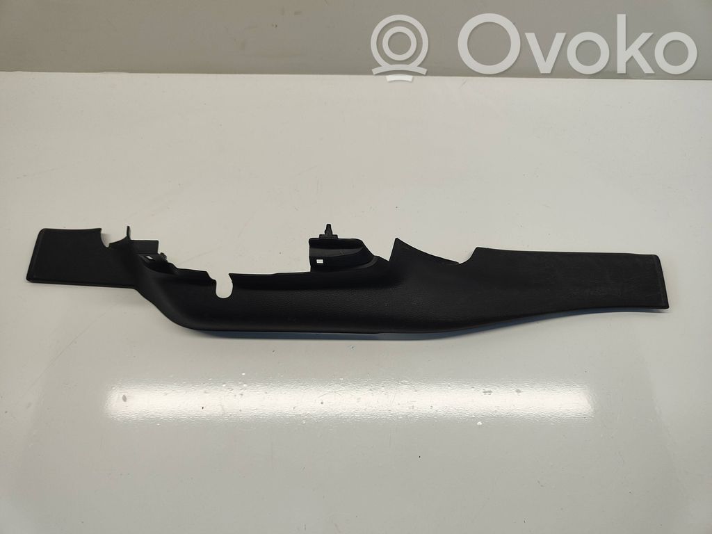Dodge RAM Rivestimento montante (B) (fondo) 