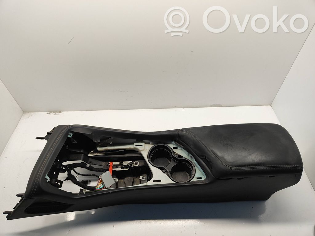 Dodge Challenger Centrālā konsole 