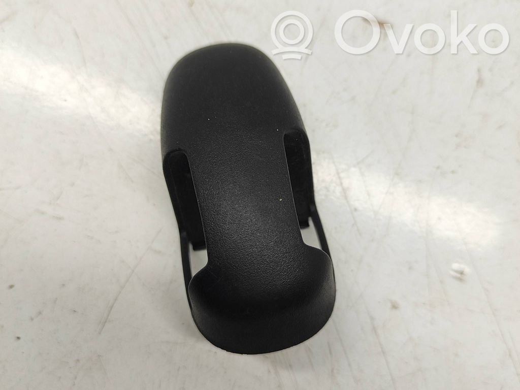 Dodge RAM Seat belt trim 