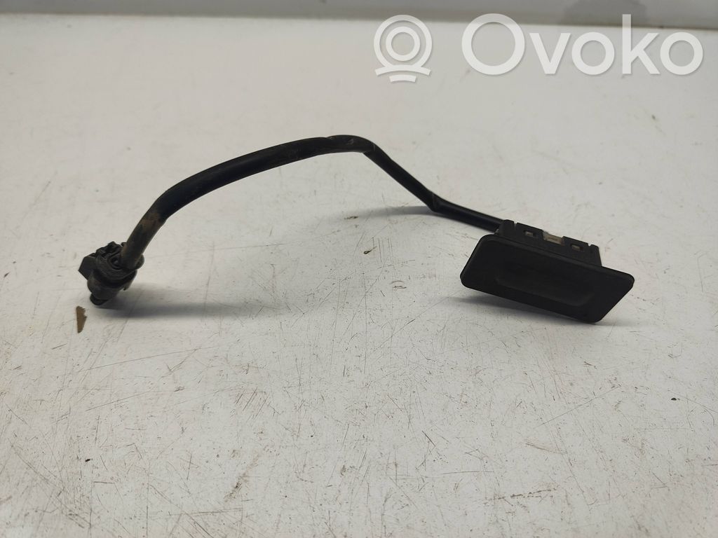 Chevrolet Camaro Tailgate/trunk/boot open switch 