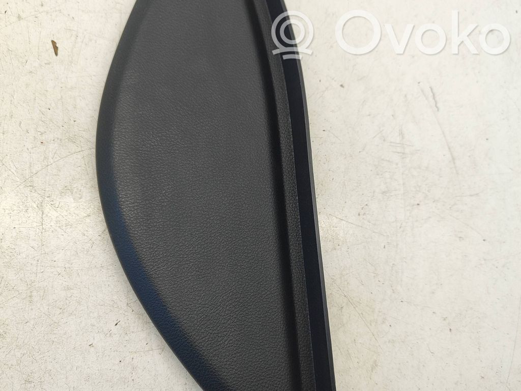 Moldura del extremo lateral de panel   52879,P5YX10TX7ACF,5YK10TX7AC,5YK10TX7AA,5YK10TX7AB