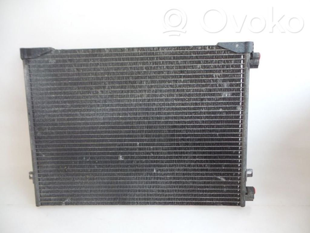 Opel Vivaro Radiateur condenseur de climatisation 