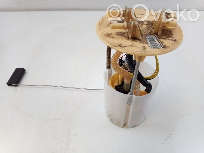 Renault Master III Bomba interna de combustible 